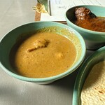 スパイスカレー モクロミ - 牡蠣と酒粕のカレー