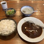 利助 - テールスープとダーサラも付いてる。