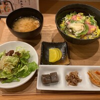 和牛溶岩焼 空雅 - マグタク丼定食