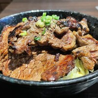 焼肉家 KAZU 神楽坂 - サガリ丼
