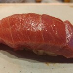 すしやのたい悟 - 三厩の本鮪中トロ