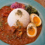 Bedford Ave Cafe - 料理写真:ランチ：病みつきチキンカレー