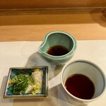 ひろ作 - 蕎麦汁と薬味でーす。