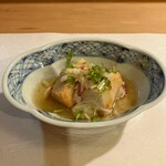 ひろ作 - 海老芋の蟹餡掛けでーす。