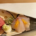 ひろ作 - 九絵の昆布締め唐墨掛けでーす。