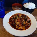 恋人は麻婆豆腐 - 【麻婆豆腐コース】税込1,000円(特大450gご飯、スープを選択)