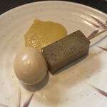 手打うどん すみた - うどん前にいただいた玉子とこんにゃく。絶品です！