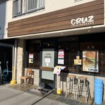 CRUZ BURGERS & CRAFT BEERS - 