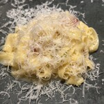 luogo - 厚みがないタリアテッレの麺