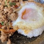 シヤー・トムヤムクン・ポーチャナー - 