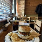 CRUZ BURGERS & CRAFT BEERS - 