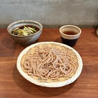 自家製粉石臼挽きうどん 青空blue 本店 - 