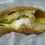 テコナ　ベーグルワークス - カボチャクリームチーズ 