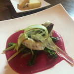 ズッケロ - 石鯛のポワレ　ビーツソース