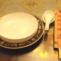 状元樓 横浜中華街本店 - お皿