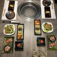 近江うし焼肉 にくTATSU 日本橋室町店 - 