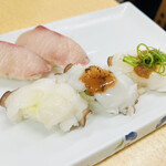 春駒 - ハマチとタコ三種