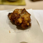 うを徳 - 彼岸河豚の唐揚げ　ぎゃーーーっ！う、美味い。前の週に大分で食べた虎河豚の唐揚げより好き！！