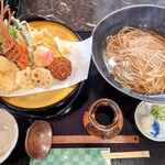 関ヶ原 そば処 幸山 - かご盛り天ぷらそば