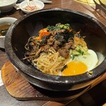 ソウル - 石焼きピビンパ　大盛りもあります。