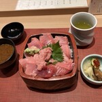 鮨政庭 - 中とろ丼ランチ　1800円