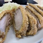 よしやす食堂 - 極厚とんかつ