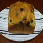 ウゾウ ブレッド&コーヒー - 料理写真:チョコレートのブリオッシュ