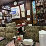 アーモンド - 店内