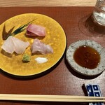 ITSUKU - お刺身を塩わさびで食べて美味しい