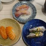 神田江戸ッ子寿司 スマートレーン北口店 - ぶり、いわし、生サーモン