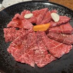 焼肉 京城園 - 和牛上ロース       和牛上カルビ