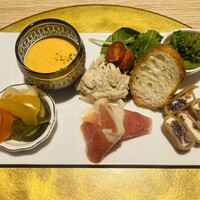 肉寿司 イタリアンバル 閂 心斎橋店 - 前菜盛り合わせ