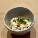 すしやのたい悟 - 白子ポン酢。とろっとクリーミーな白子は冬の王様！もみじおろしとポン酢も美味いなぁ⸜(´˘`❁﻿) ⸝