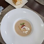レストラン タケウチ - 栗のクリームスープ