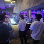 OAK BAR - 