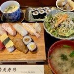 南天寿司 - ランチにぎり 1200円←限定30食
かんぴょう巻 250円