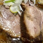 まるえ中華そば - 肩ロースチャーシュー