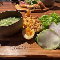 ターンテーブル - 