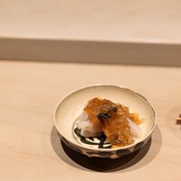 寿司つばさ - なに貝　肉厚くて美味しい