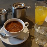 BOSSA - ホットコーヒーも