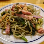 関谷スパゲティ - ［スペシャルスパゲティ］自家製 パセリ麺 菜の花と芽キャベツのペペロンチーノ
