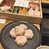 鶏焼き肉 囲 - 