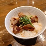ドラゴンラーメン - 炙りチャーシュ丼