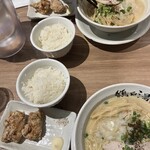 鶏白湯らーめん 鶏神 - 