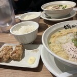 鶏白湯らーめん 鶏神 - 