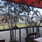 フォンターナ - んー、松山いい天気♪