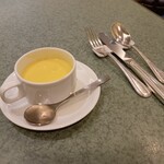 283178698 - コーンスープ（スープバー）