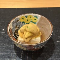 御料理 まつ山 - 胡麻豆腐の雲丹のせ