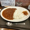 カレーショップ エチゴヤ - ビーフカレー辛口¥900＋大盛¥300　バードアイアングル