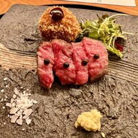 肉和食 月火水木金土日 - 黒毛和牛